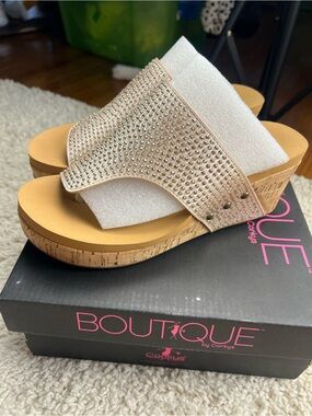 Boutique by CORKYS style Flirty size 8 NIB